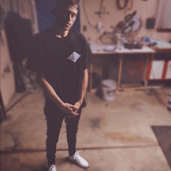 Meet your Posher, Anthony - Picture 13 of 17